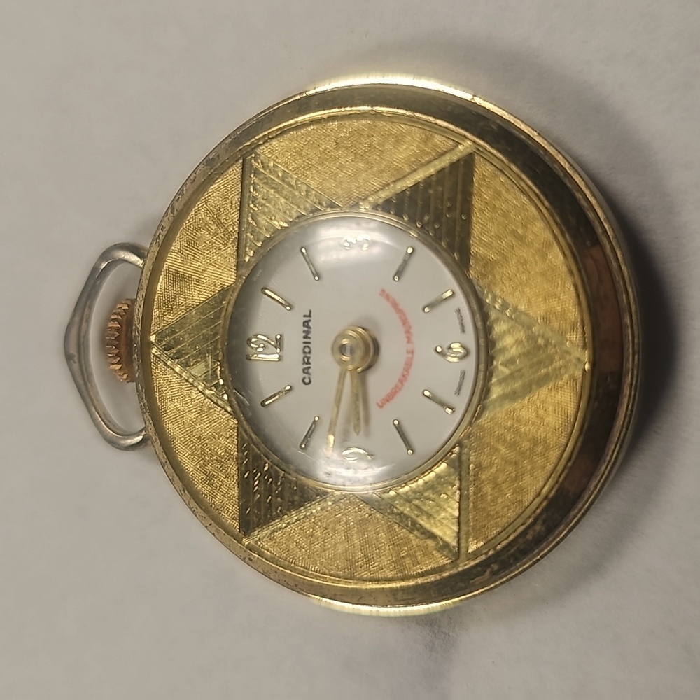 Vintage Cardinal Watch ⌚️